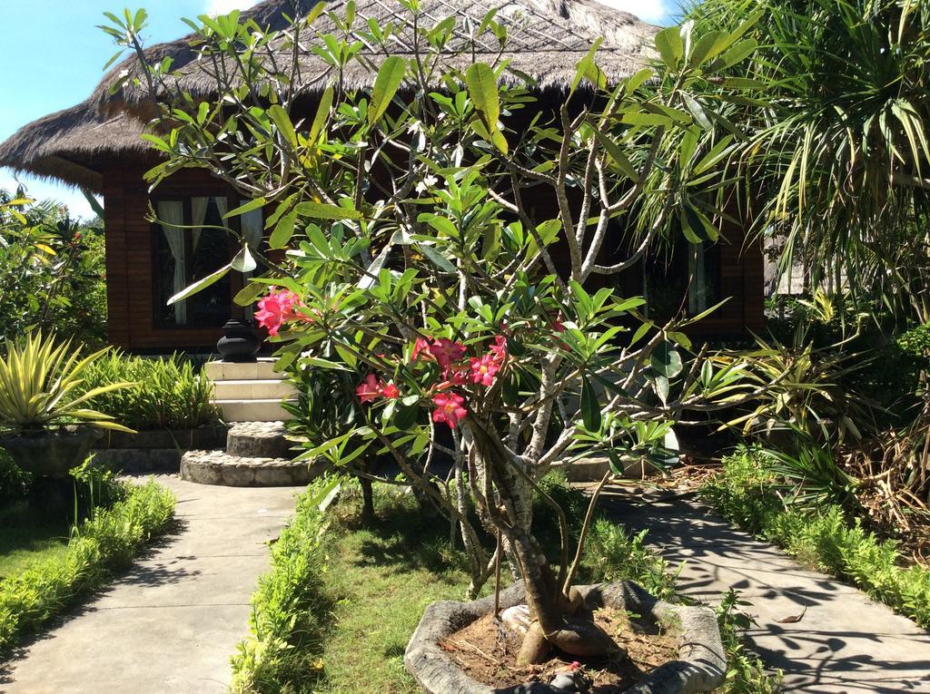 Sunset Villa Lembongan Exterior photo