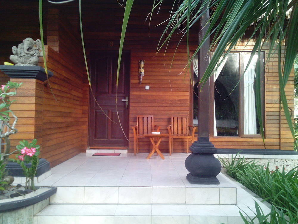 Sunset Villa Lembongan Exterior photo